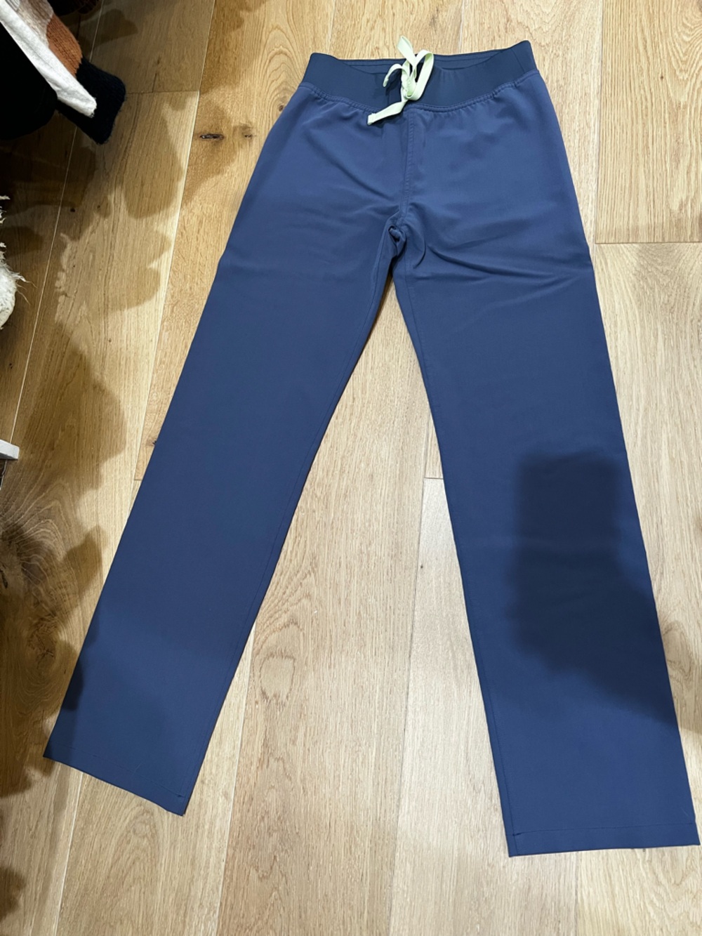 Figs Space Navy Livingston Scrub Bottoms